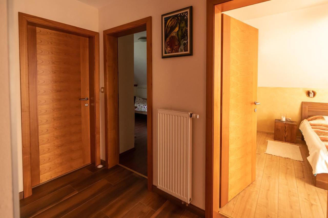 Holiday Home Razglednik Logatec Zewnętrze zdjęcie